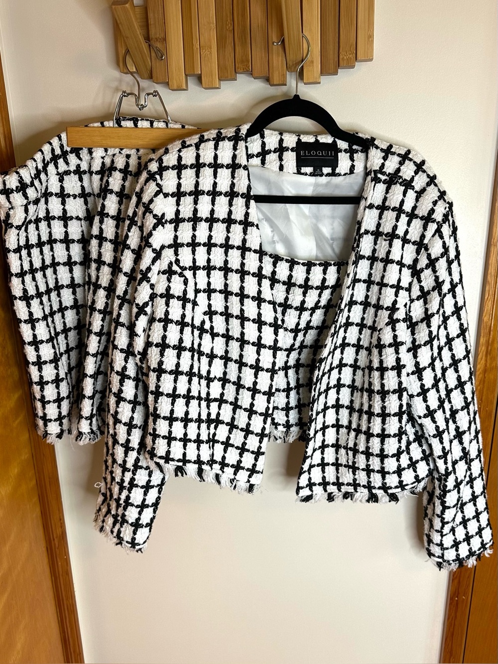 Eloquii Black & White Tweed Jacket, Top and Short Set, Size 18/20 Suit